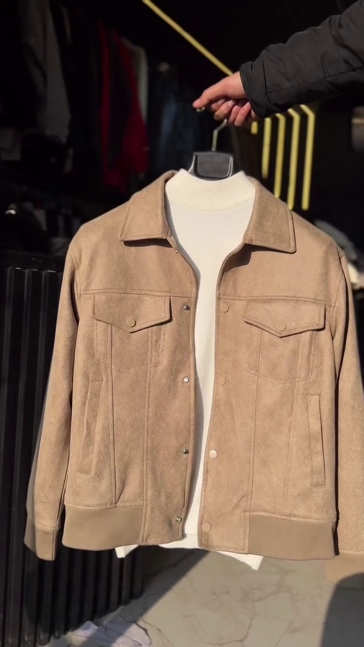 Men Casual Relaxed Fit Full Sleeve Lapel Collar Solid Style Jacket in tan.