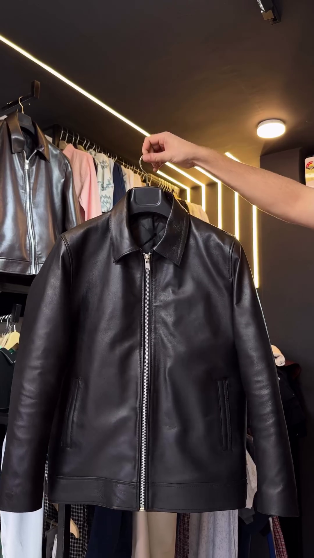 The Definitive Essential: Men’s Classic Black Leather Jacket
